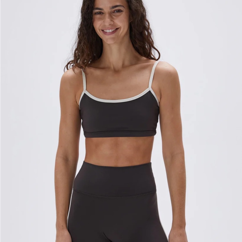 ADANOLA BRA ONLY